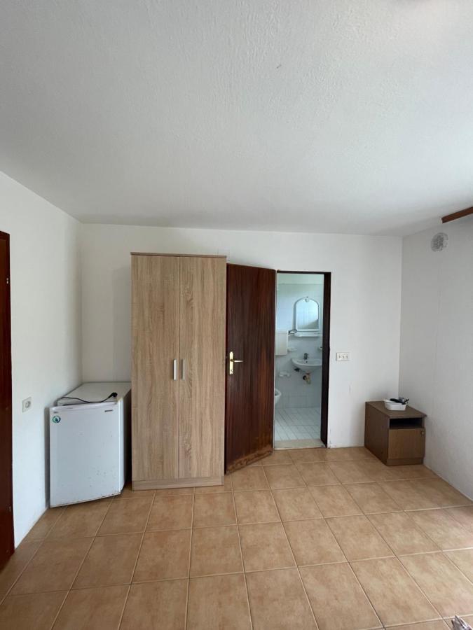 Summer Sky Hotel Ulcinj Exterior photo